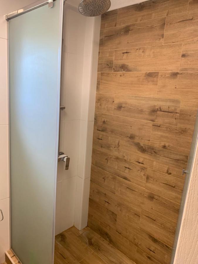 Mika'S Poolhouse Villa Beograd Eksteriør bilde