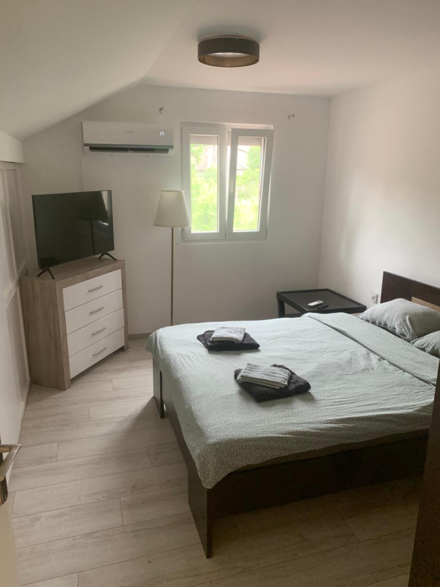 Mika'S Poolhouse Villa Beograd Eksteriør bilde